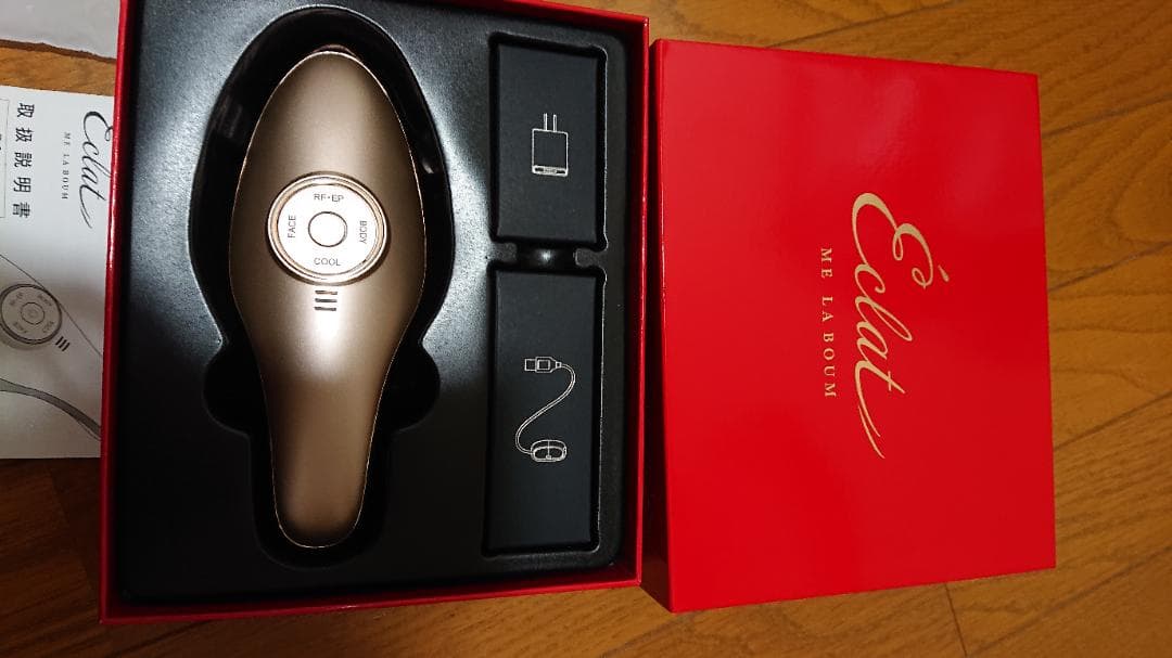 【超美品！】MEラボンエクラ IKKOプロデュース 美顔器