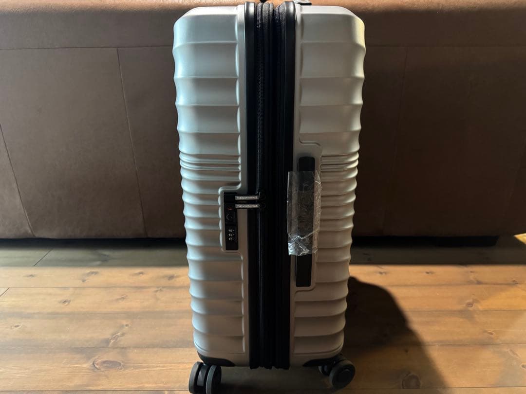 THE NORTH FACE 24インチ　キャリーケース