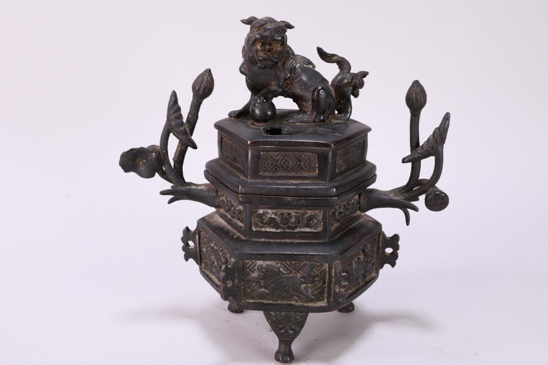 Hidekazu1985　BE808　 瀧本石見　藤原尹次作　三足古銅香炉