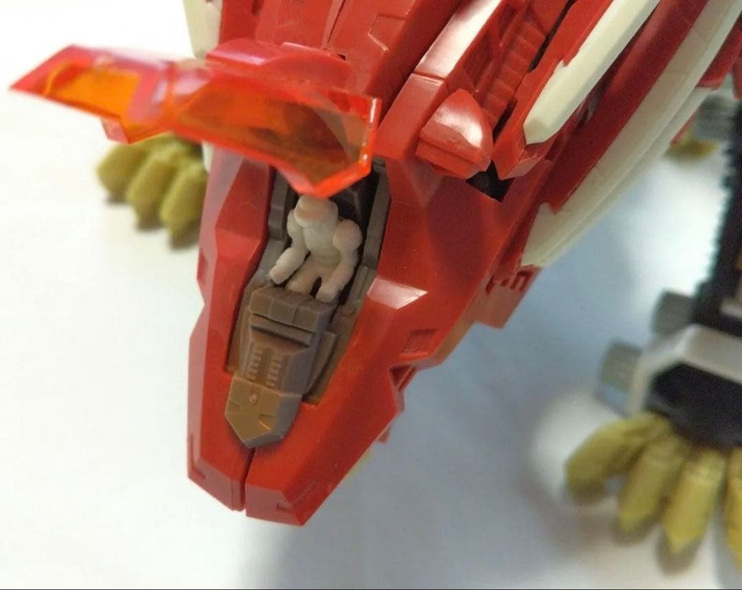 HMM ブレードライガーAB レオン仕様 完成品 コトブキヤ ゾイド プラモデル