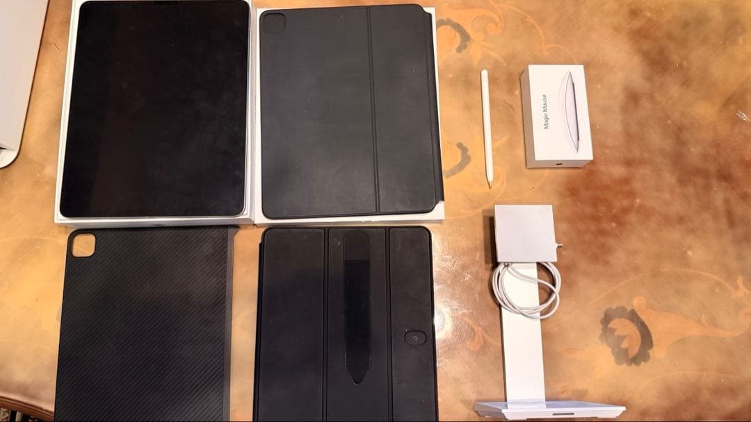 ipad pro 12.9 第6世代、Magic key board 等セット