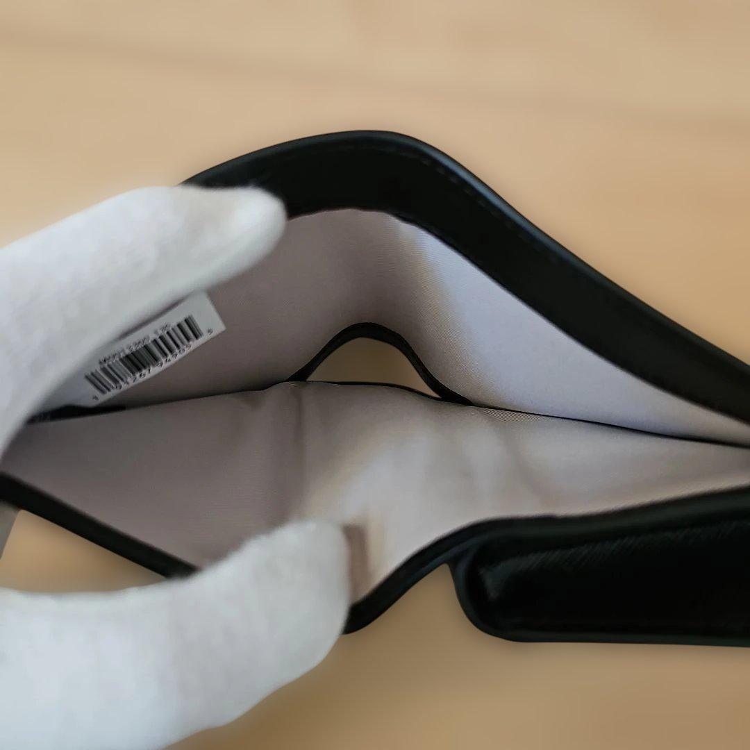 MARC JACOBS マークジェイコブス 二つ折り財布