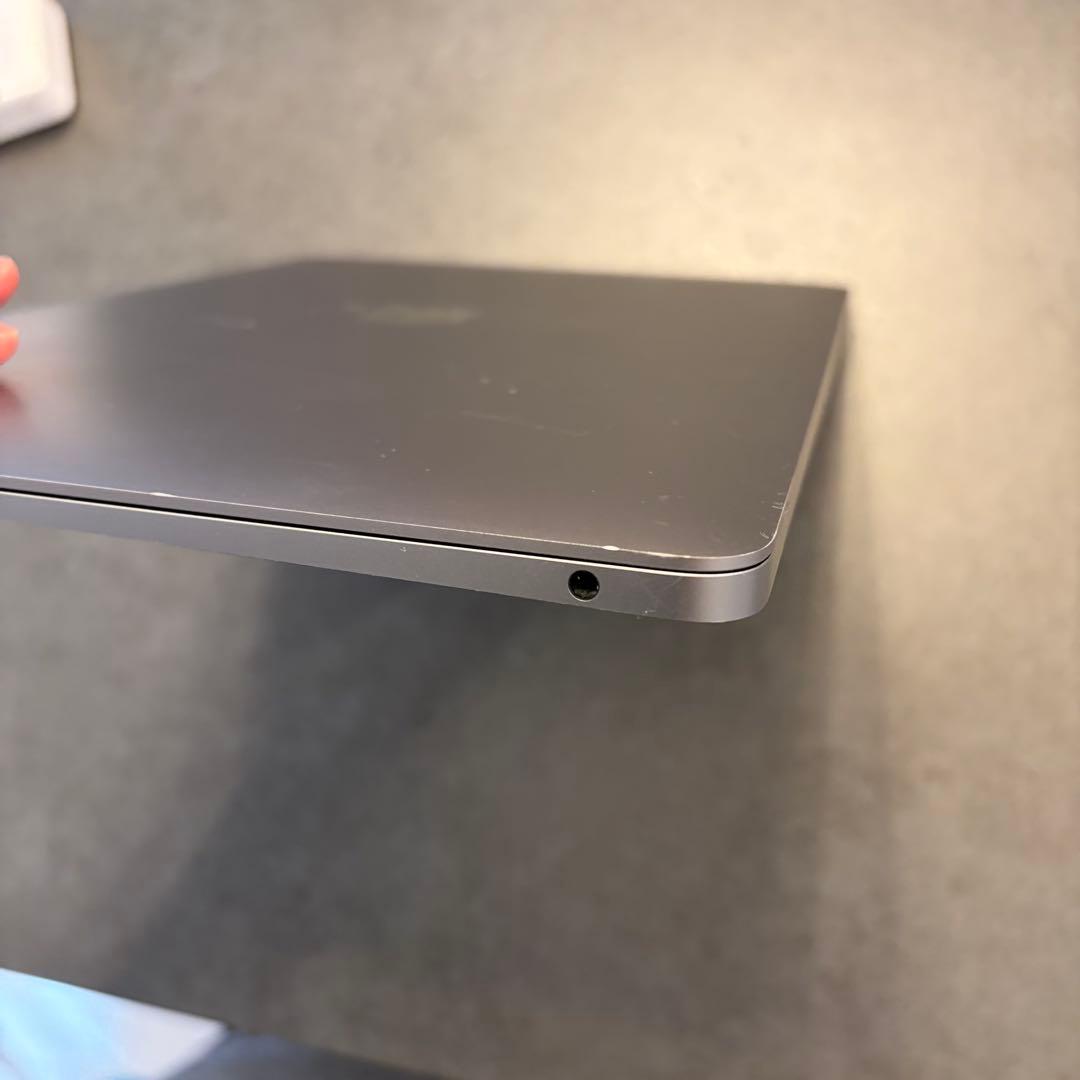 MacBook Air 13インチ2020 Intel i3 8GB 256GB