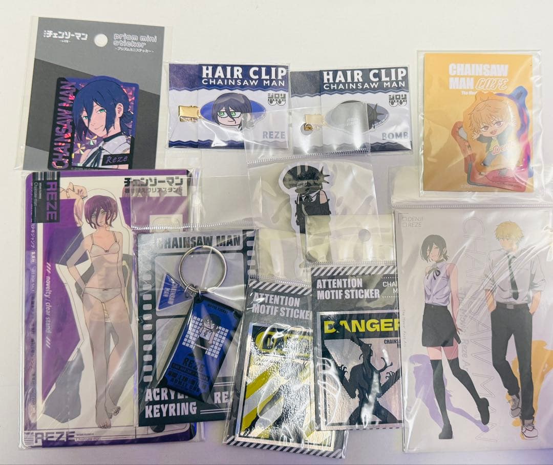 チェンソーマン レゼ　アクリルスタンド・グッズセット
