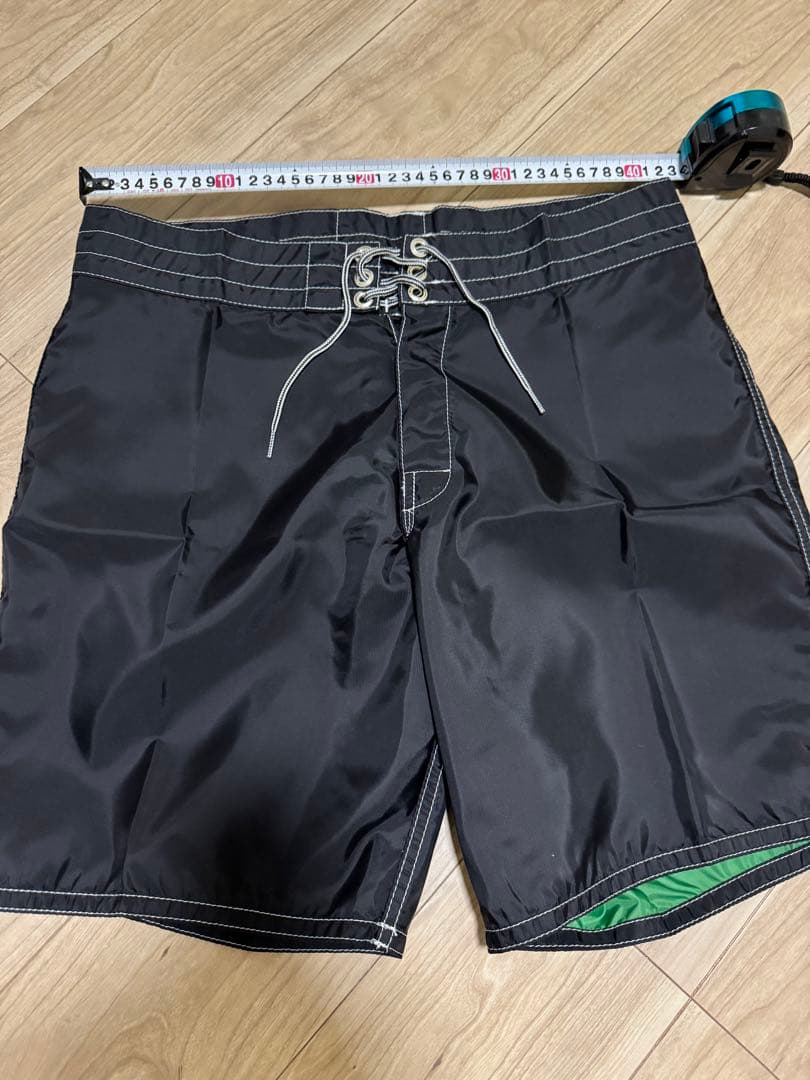 Birdwellボードショーツ　サイズ33 ミディアム