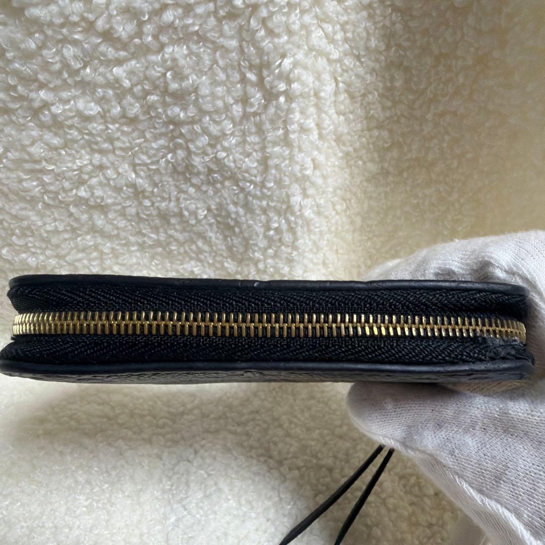 ルイヴィトン　ケース