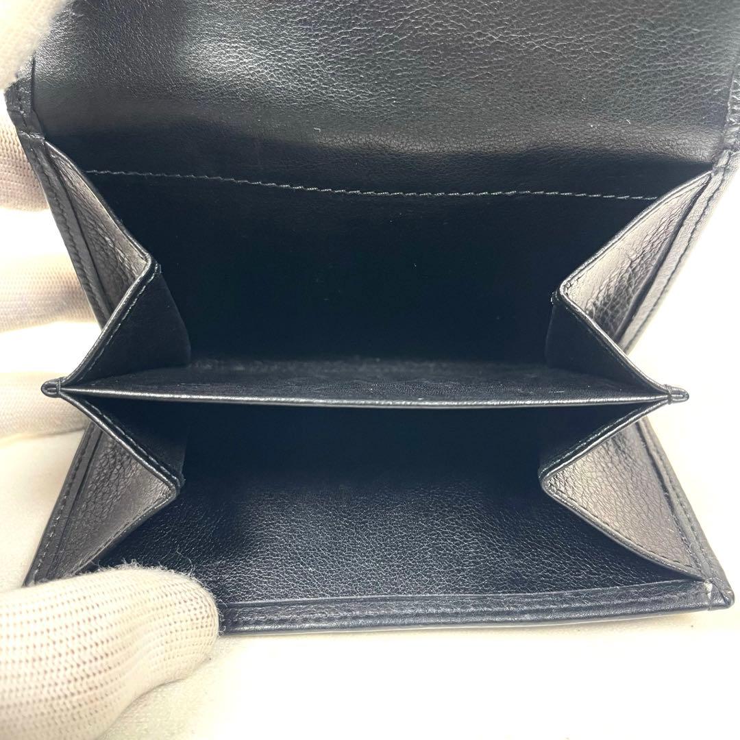 ロエベ　折り財布　アナグラム　ビッグロゴ　エンボス　コンパクト　レザー　ブラック