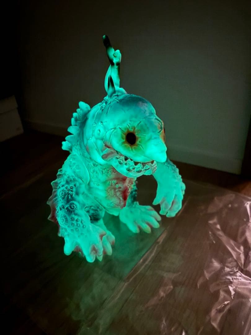 JETTURRE カイサンダー 蓄光成形 希少色 美品 約28㌢ ソフビ