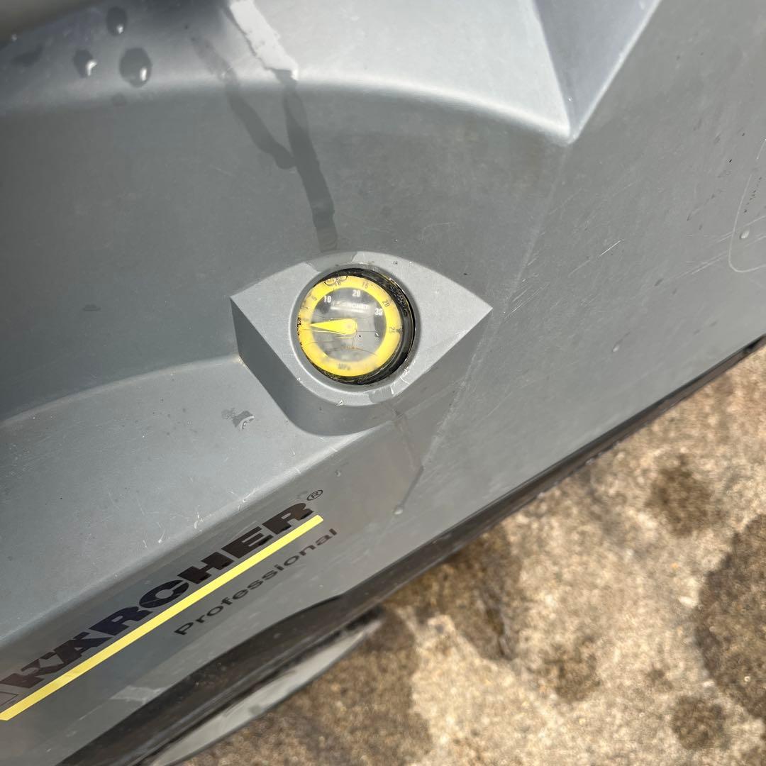 ケルヒャー業務用高圧洗浄機本体 温水式 中古