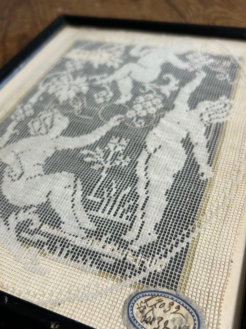 アンティークレース　フィレレース　アンティークフレーム入り 天使　angel