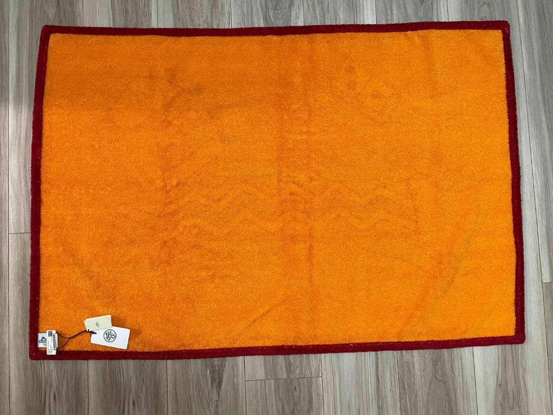 エルメス ビーチタオル バスタオル 64cm x 94cm 未使用品