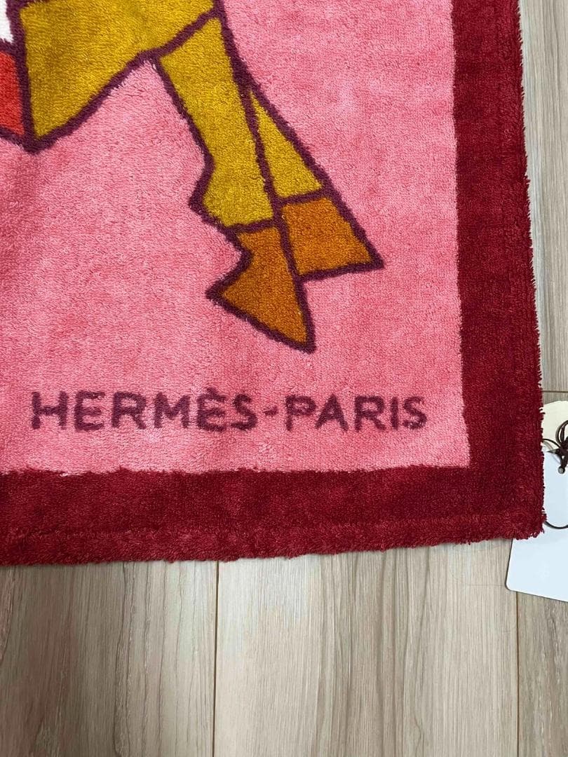エルメス ビーチタオル バスタオル 64cm x 94cm 未使用品