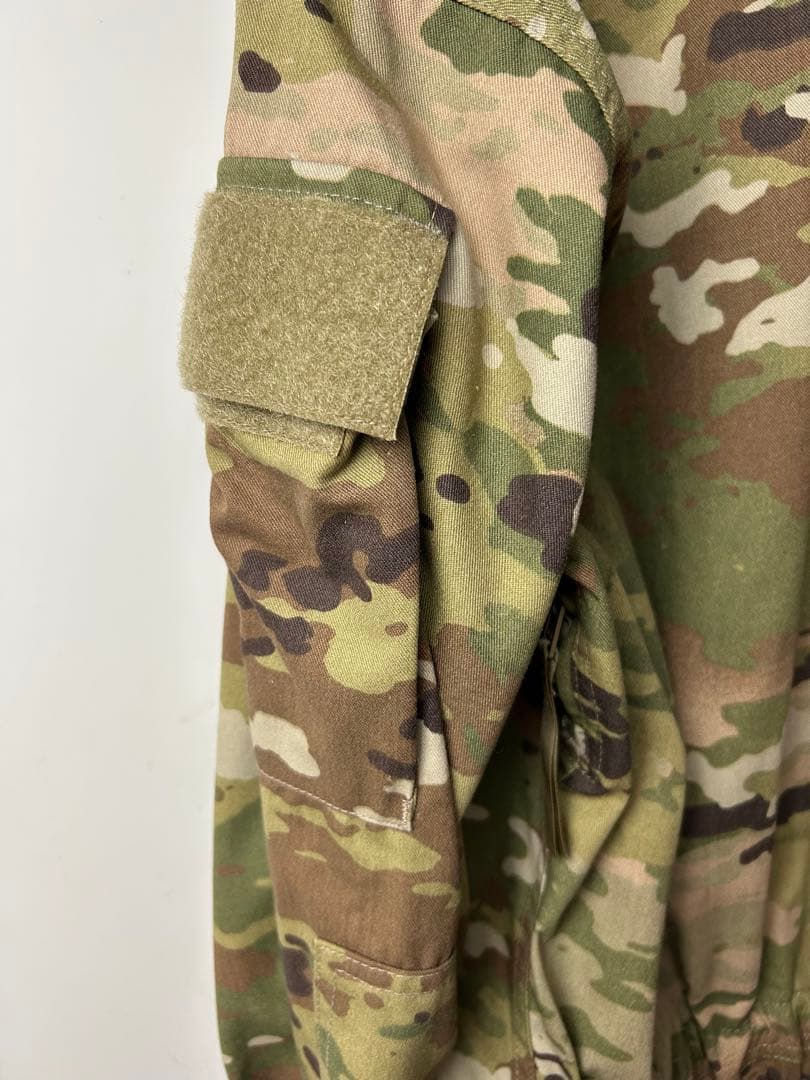 未使用　米軍　マルチカモ　OCP 迷彩　ミリタリー　カバーオール　Lサイズ
