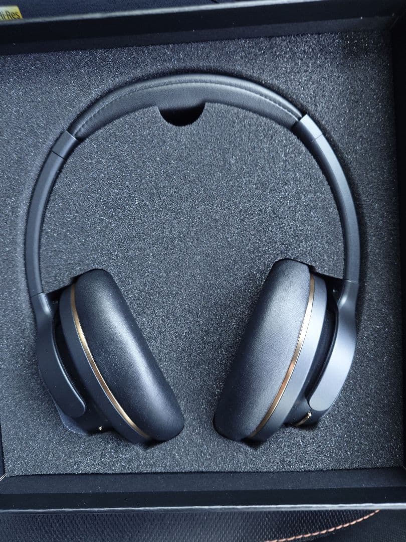 ヘッドホン AVIOT WA-V1-PNK