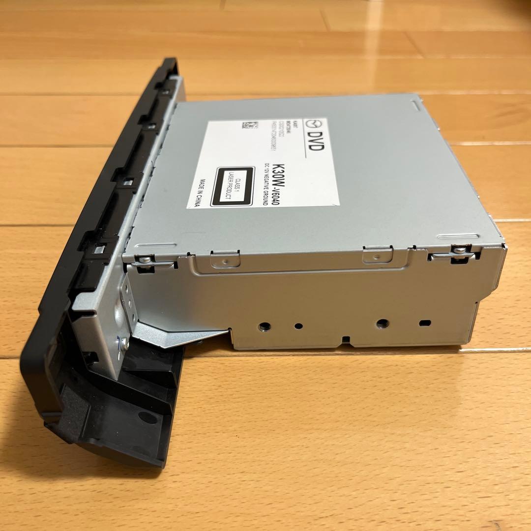 MAZDAマツダDVDプレーヤー　K30W-V6040