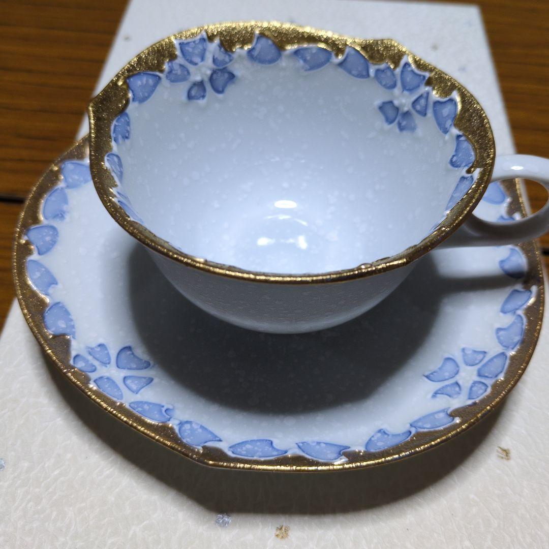 「有田焼 」「文山窯」「 輪花」「カップ＆ソーサー 」金「ピンクブルー」2客