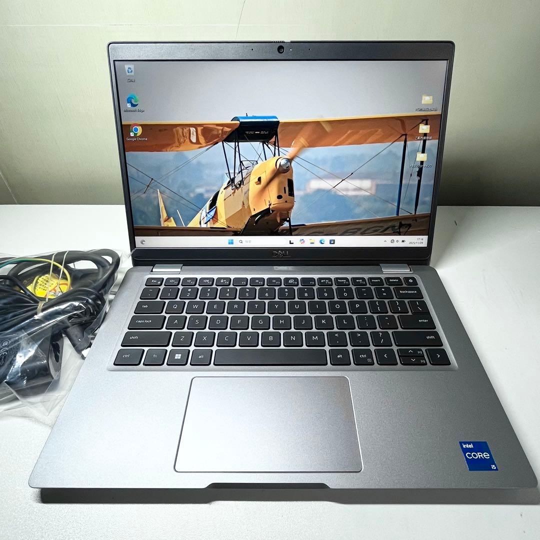 【美品】Latitude 13 5330 16GB i5 2022年 12世代