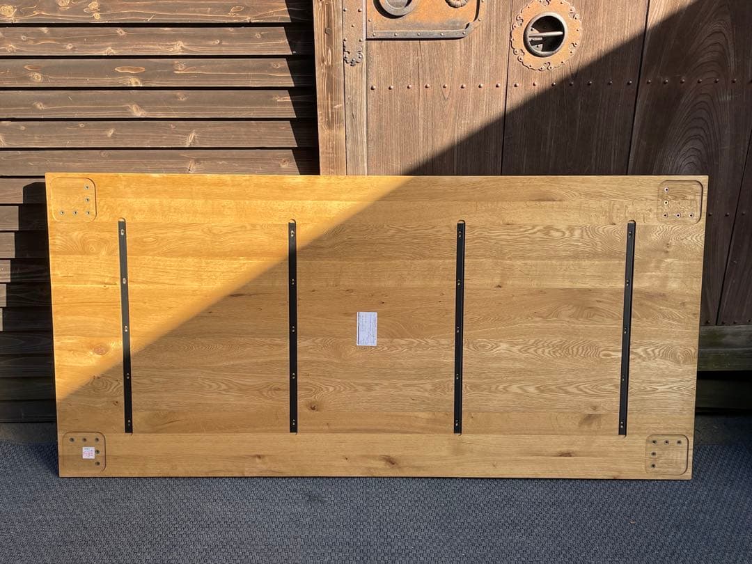 クラッシュゲート　デン　ダイニングテーブル　180cm　ナラ材　仙台　宮城