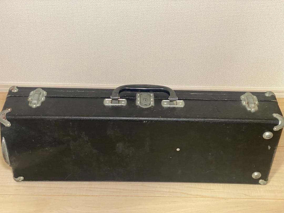 トランペット　本体 真鍮製 3バルブ ケース付き