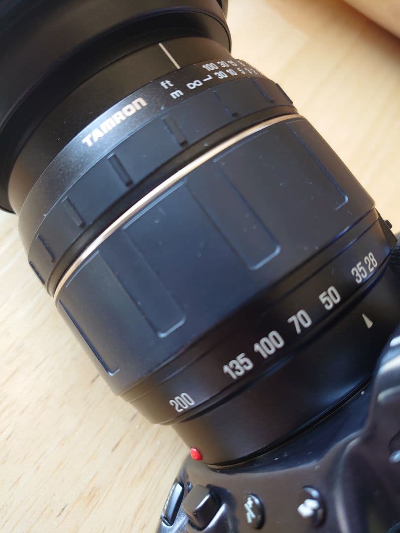 α303siとTAMRON28-200/3.8-5.6セット売り