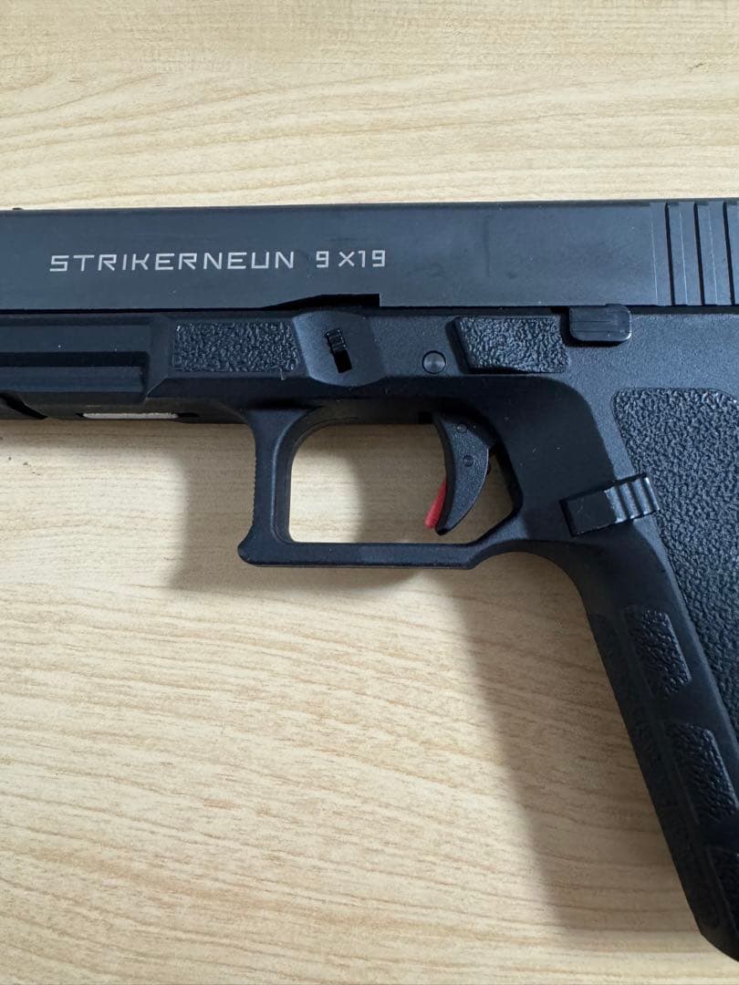 Carbon8 カーボネイト ストライカー9 CO2