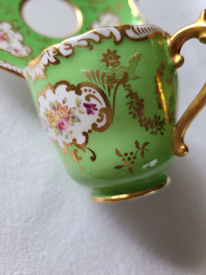 アンティーク英国名窯コルポート　デミタスカップ&ソーサー