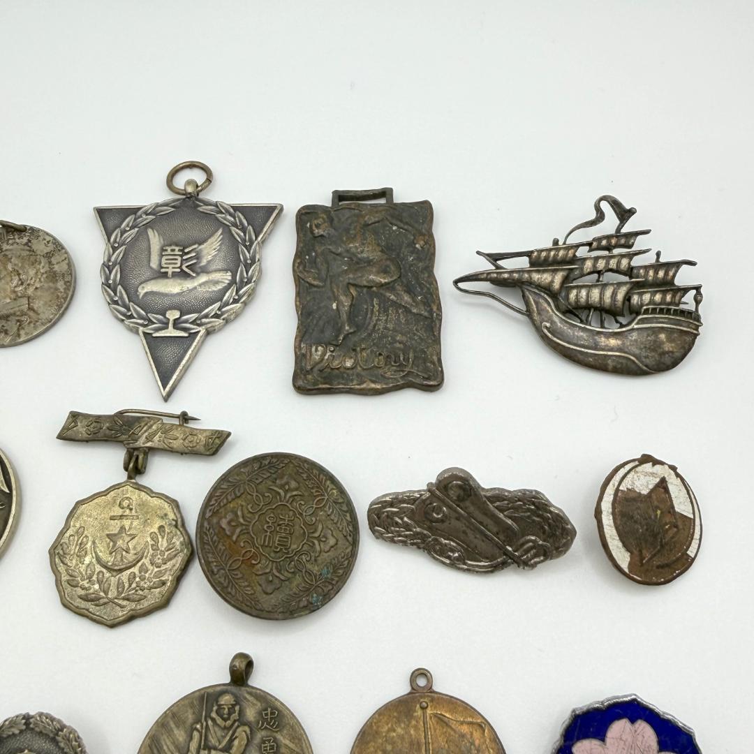 山*ん様 国鉄 静岡鉄道管理局 日赤 各種 徽章 バッジ まとめ売り 長期保管品