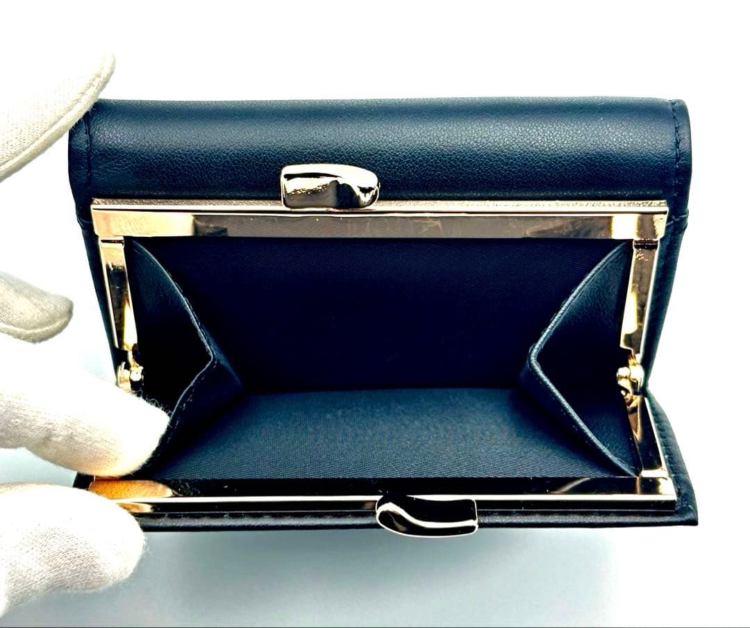 【新品✦人気】Vivienne Westwood 三つ折り財布 黒 ブラック