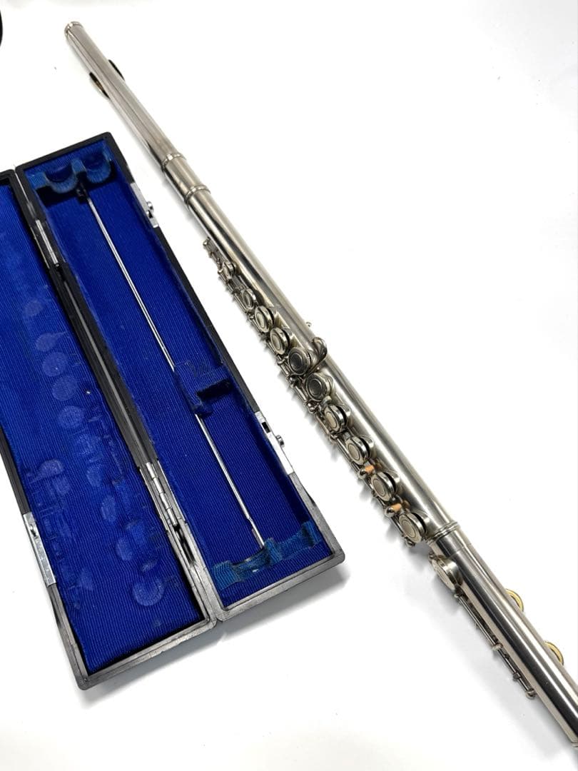や*ん様 銀製 フルート本体 青色ケース付き