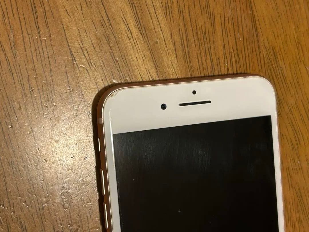 Apple iPhone 8 Plus 本体　ゴールド 箱付き