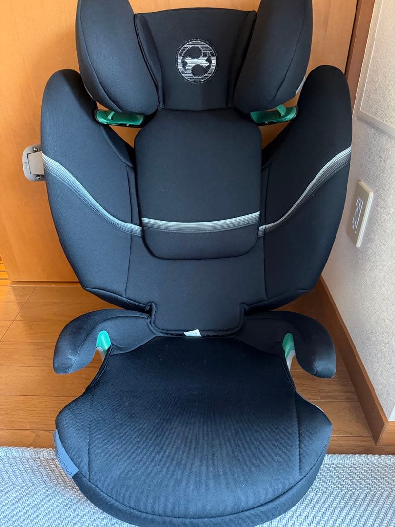 cybex Solution S-Fix ブラック 保護マット付き