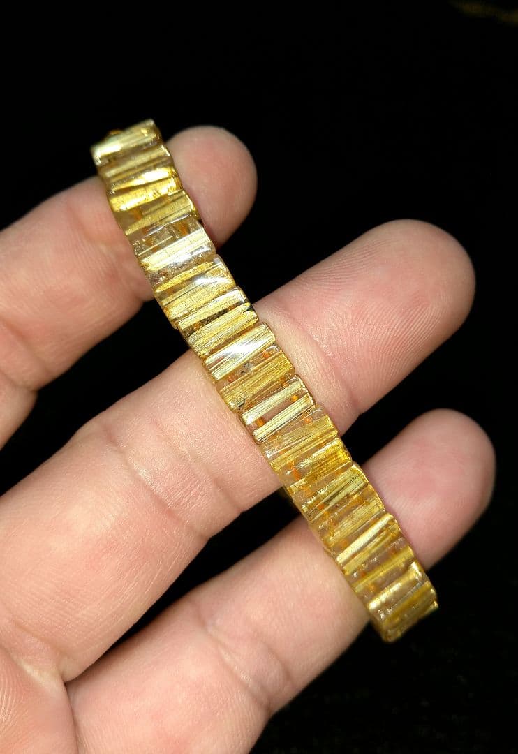 専用【極上,美品】ゴールドタイチンルチルクォーツ《バングル》ブレスレット　希少