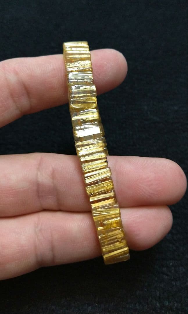 専用【極上,美品】ゴールドタイチンルチルクォーツ《バングル》ブレスレット　希少