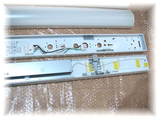 LEDベースライト3台【 NNLK41509 & NNL4600ENKLE9】