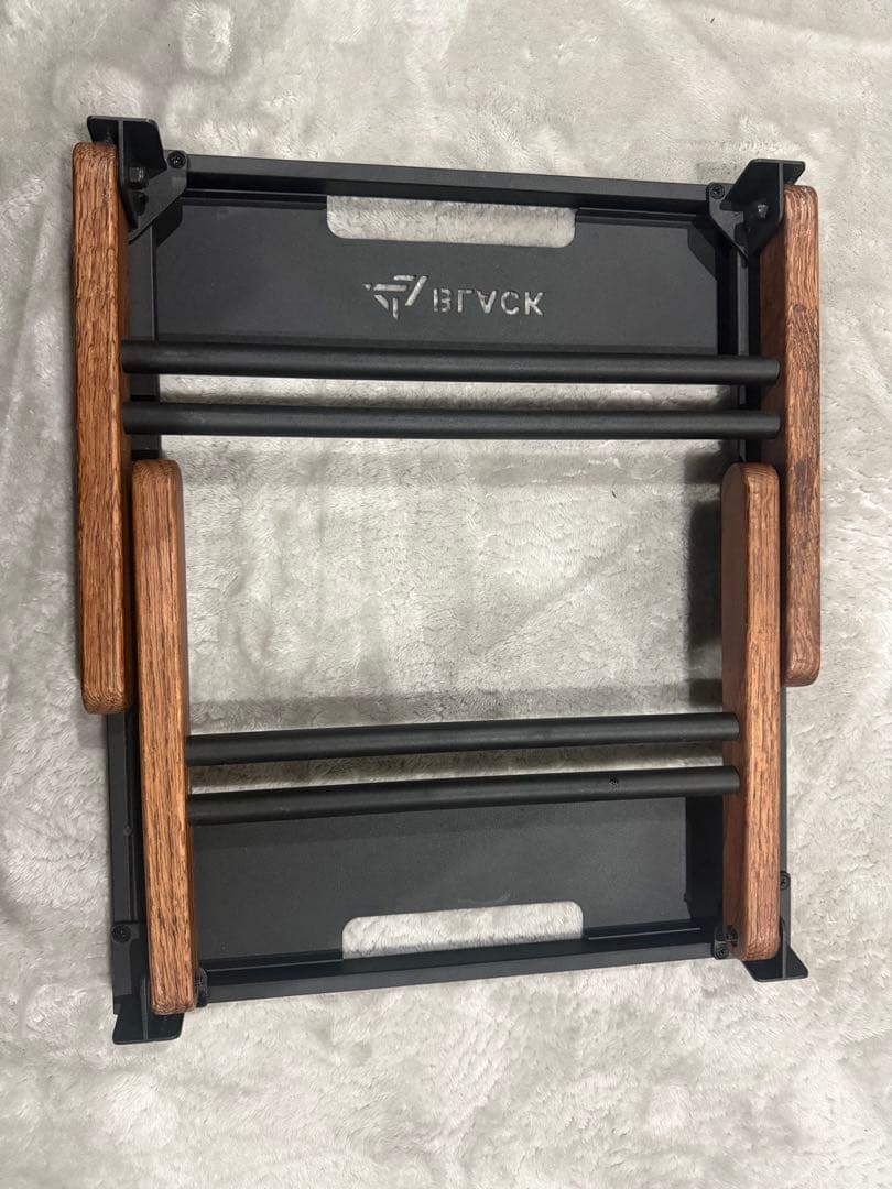 Black Design 日和 ブラックデザイン