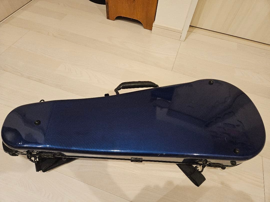 Liuxi工房 ビオラ、 カーボンマックケース、弓、肩当て付き