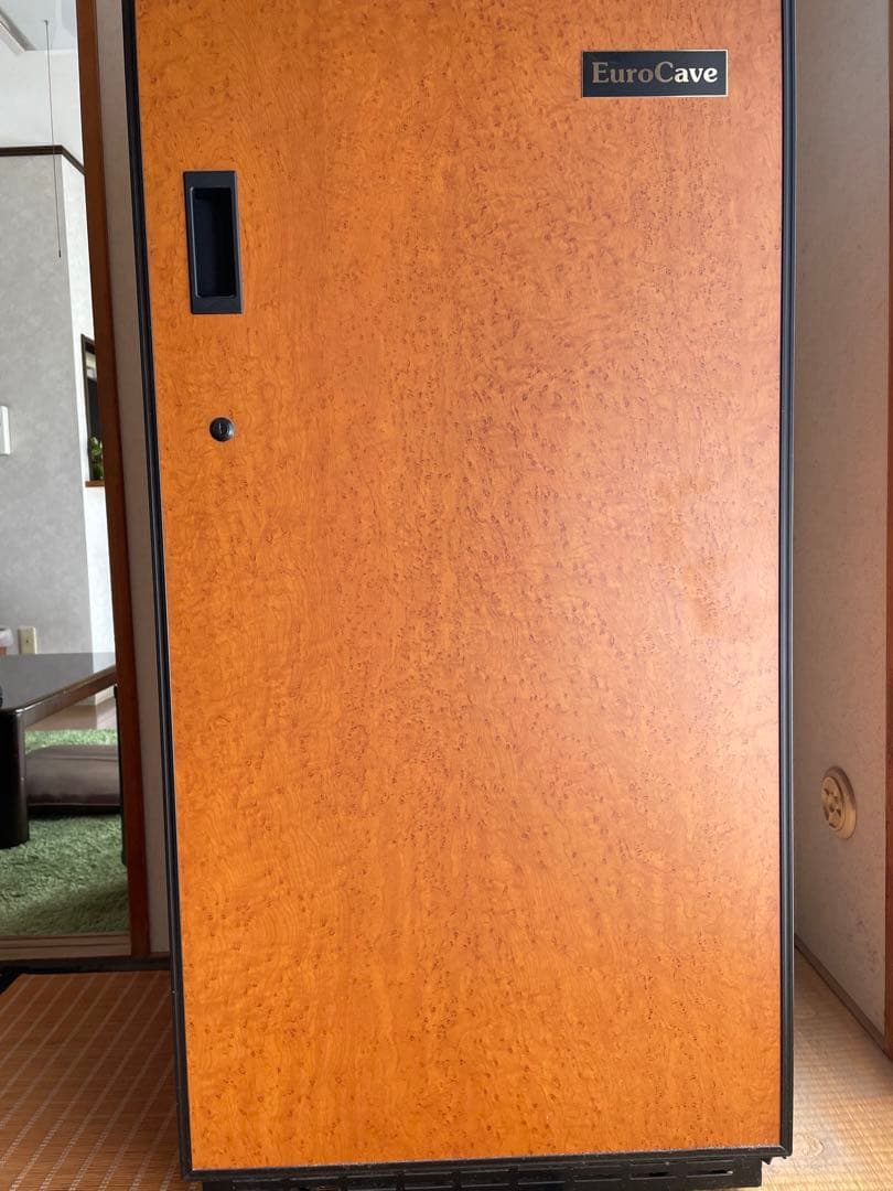 ユーロカーブ　eurocave ワインセラー　V-156T