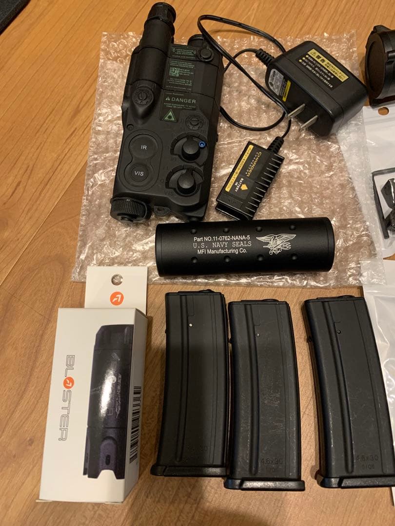 超お得 パーツ多数 東京マルイ 電動ガン MP7A1 USED セットまとめ売り