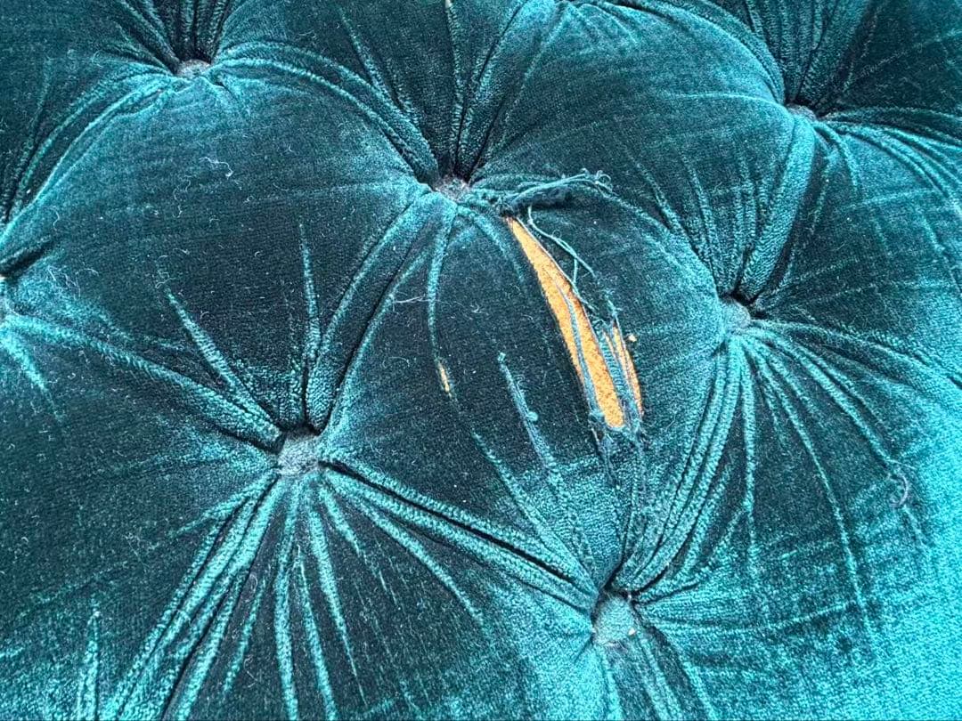 アンティーク　レトロなmaruniソファー