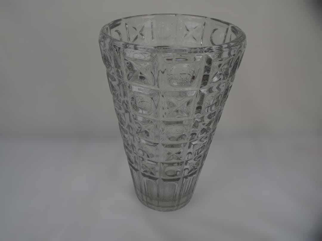 ボヘミヤガラス花瓶