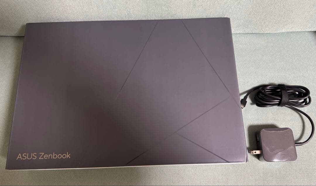 Windowsノート本体 ASUS Zenbook 14 (UX3402Z)