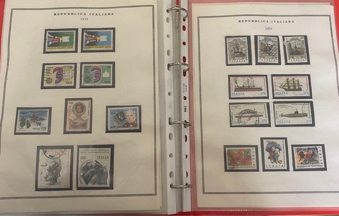 (N38) 切手コレクション イタリアの238切手