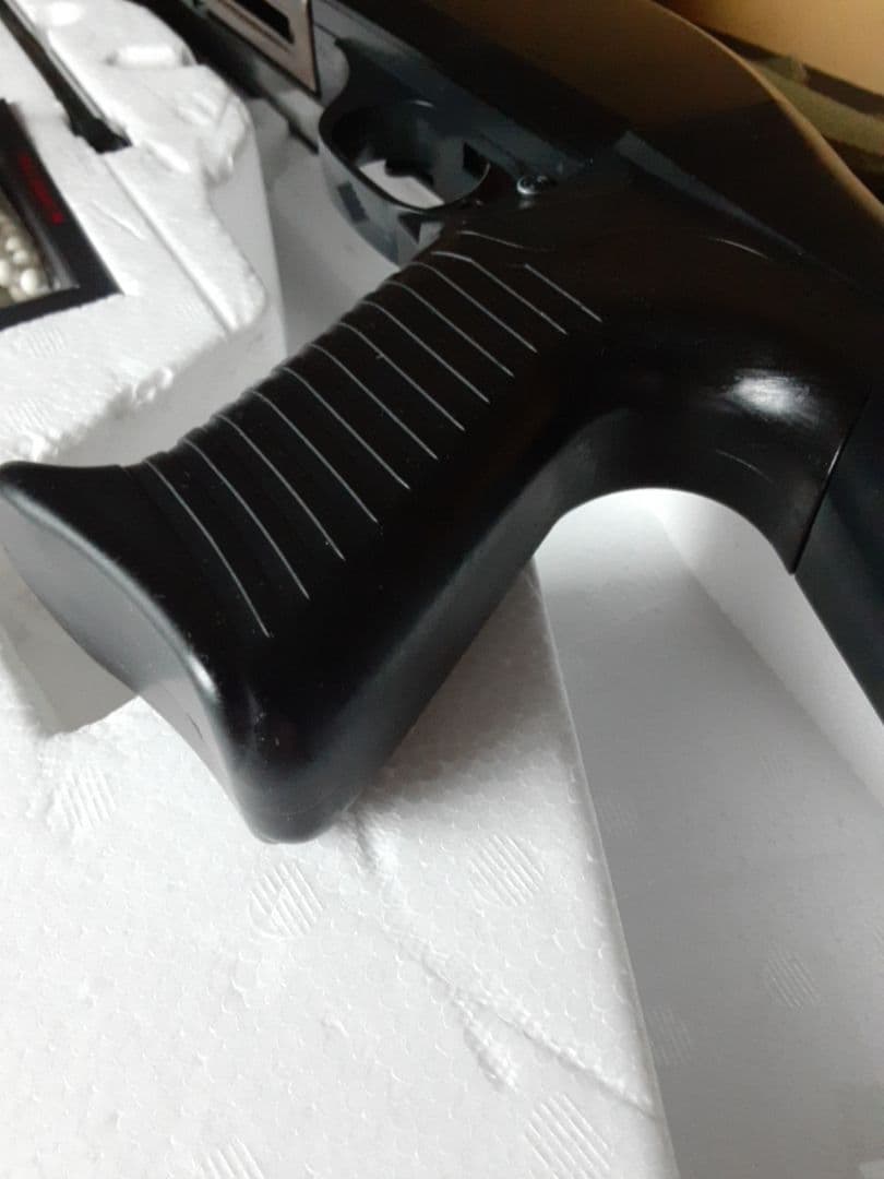 エアーショットガン　M3スーパー90タイプ　ベルト付き