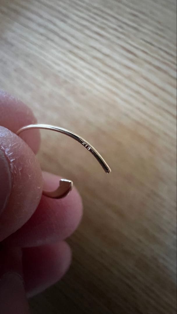 美品　キュイキュイ　K18YG フープピアス