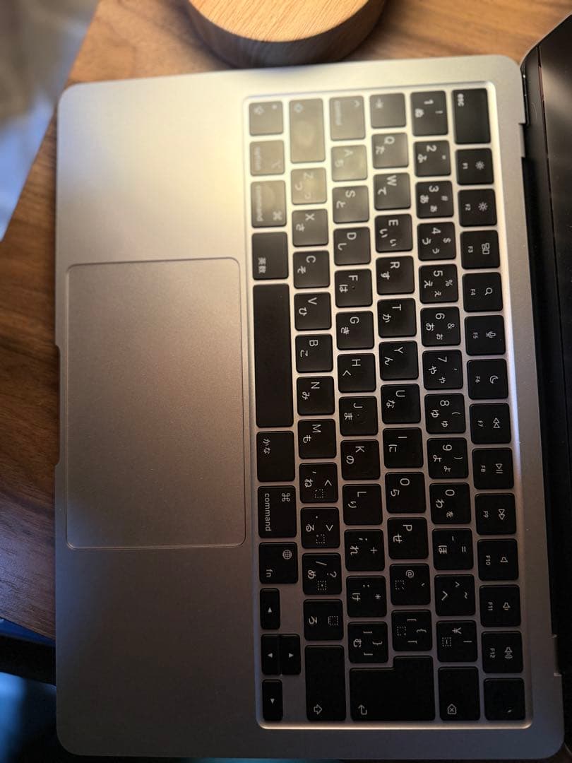 MacBook Air M2 シルバー（8GBメモリ　256GBSSD）