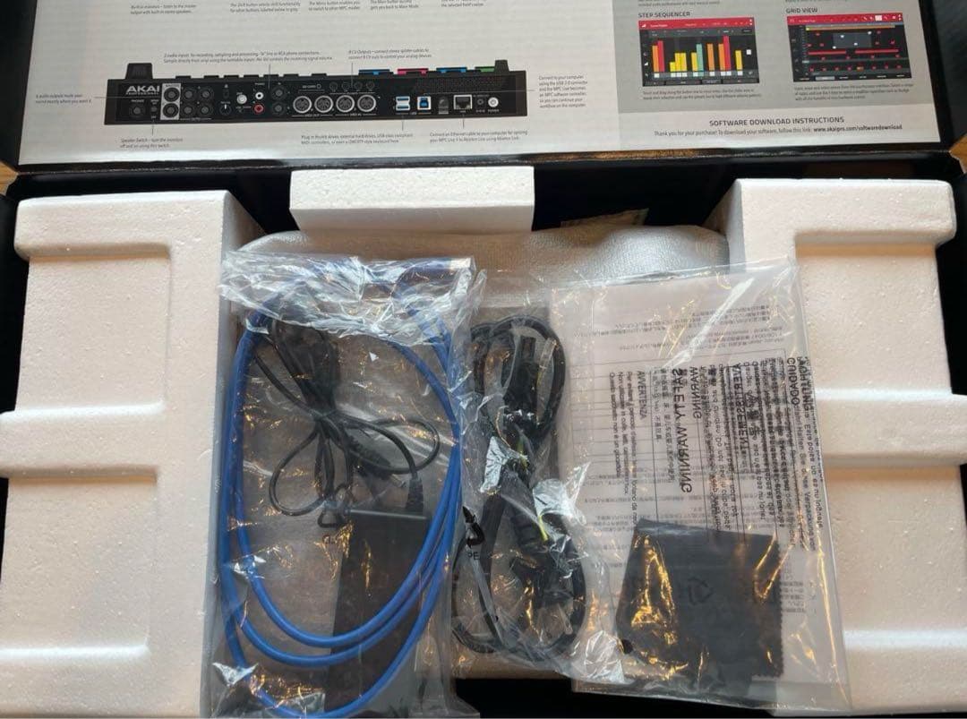 【2025年2月販売終了】AKAI MPC Live II