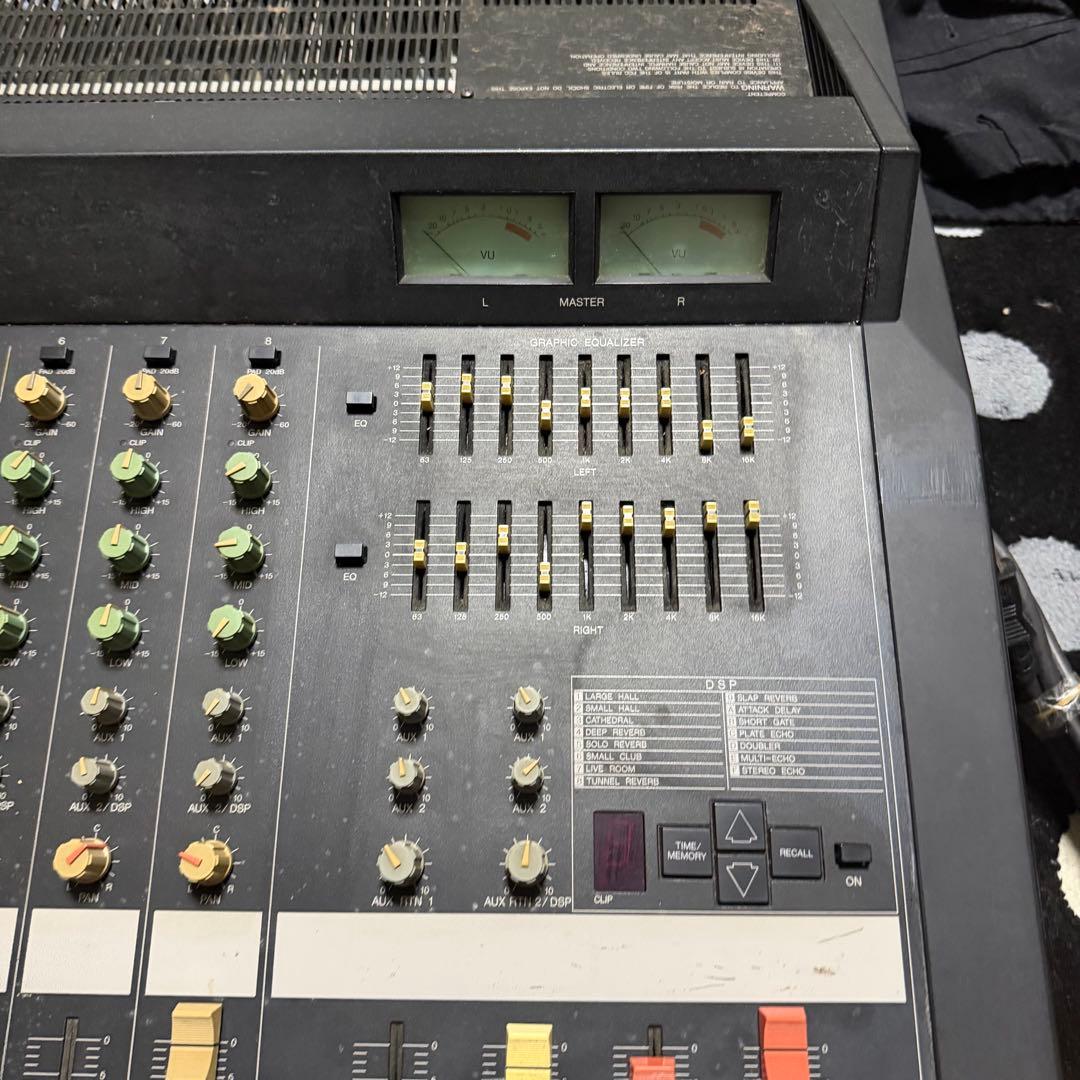 音出し確認済み 名機 ヤマハ EMX2200 パワードミキサー 高出力アンプ内蔵