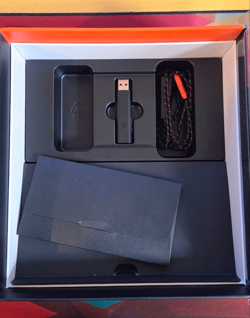 JBL Quantum 800 ゲーミングヘッドセット