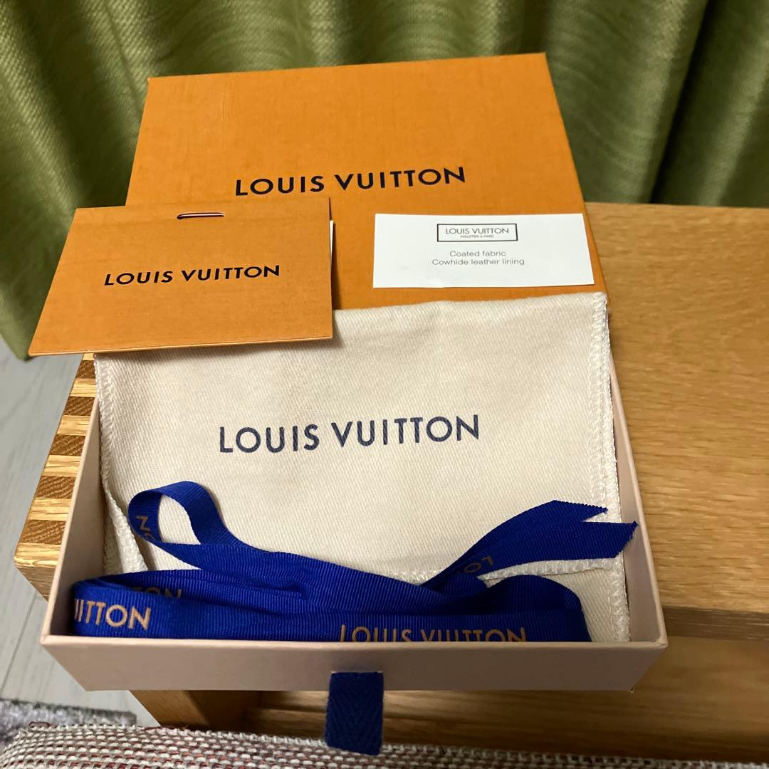 【美品】ルイヴィトン ポルトフォイユ ゾエ モノグラムジャイアントリバー ス