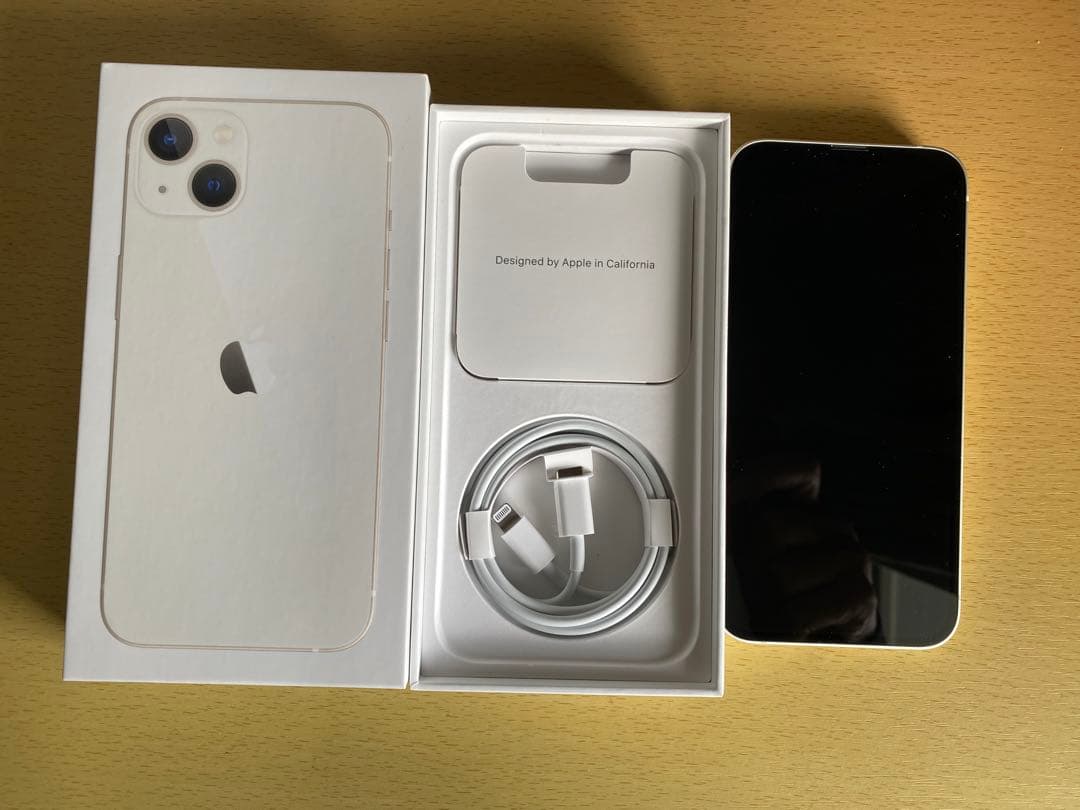 Apple iPhone 13 128GB スターライト 海外シンガポール 新同